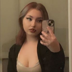 Meet your Posher, Hailey